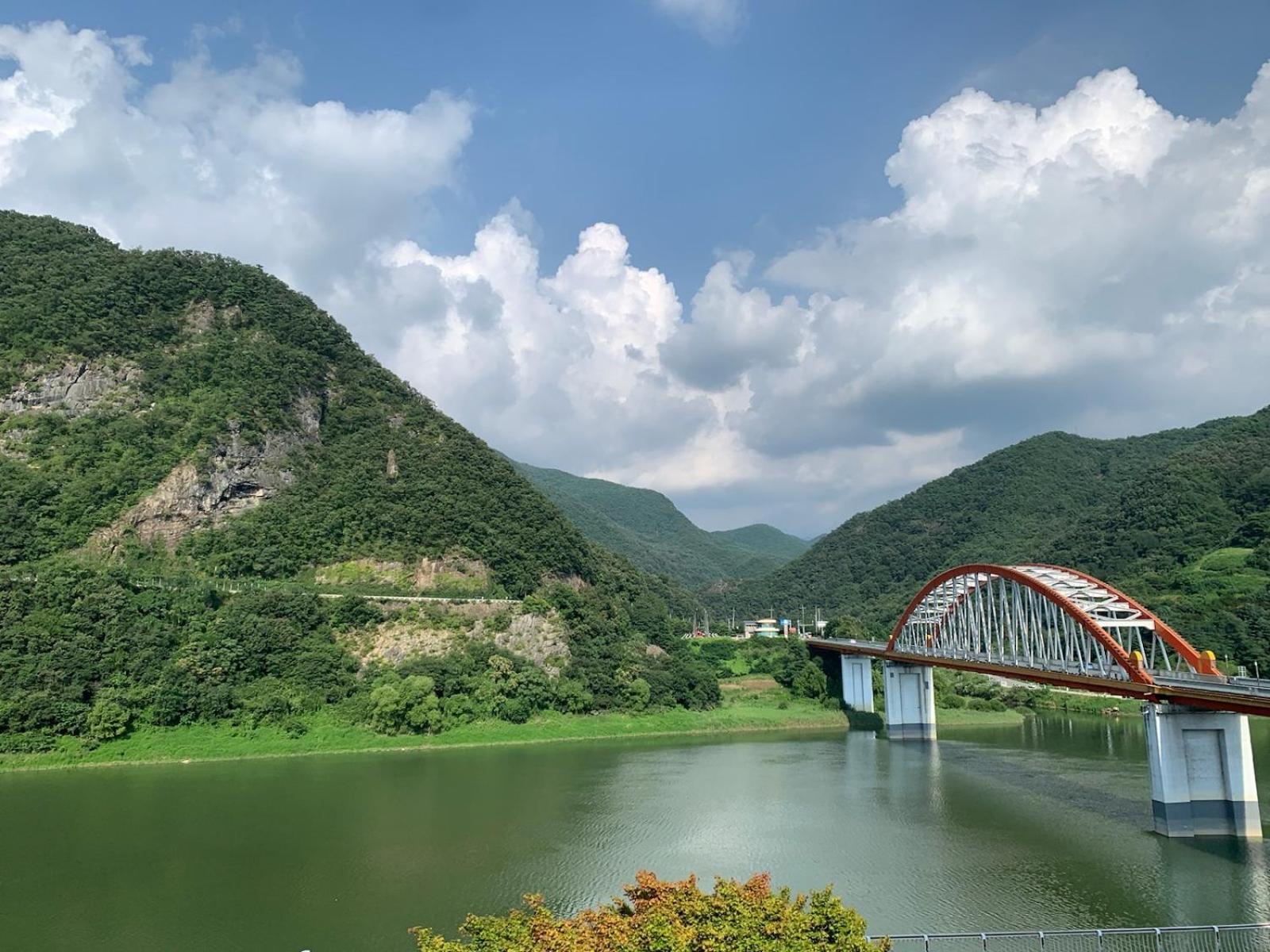 Danyang Rio 127 Guesthouse Екстер'єр фото
